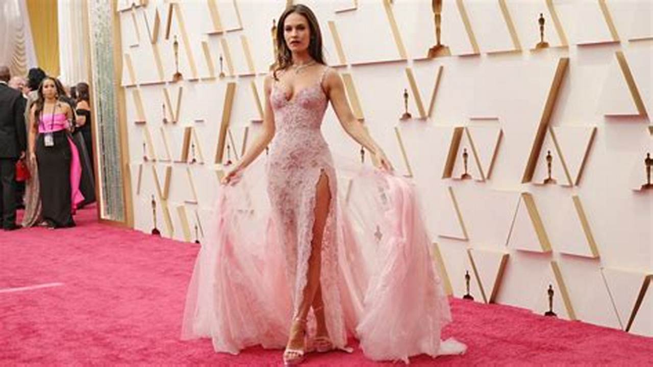 Oscars Red Carpet 2024 Vogue Danica Brunhilda